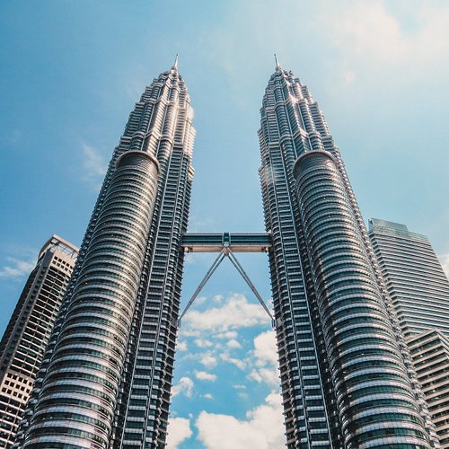 die-petronas-towers-sind